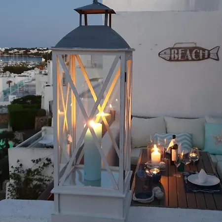Marina Calador Harbourview: Seaside Oasis With Pool And Garden Apartment *