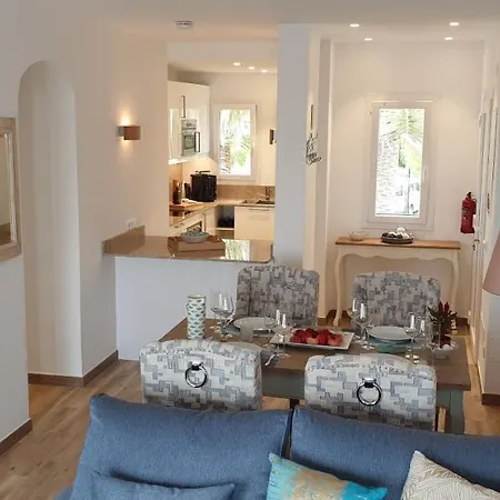 Marina Calador Harbourview: Seaside Oasis With Pool And Garden Apartment Cala d'Or (Mallorca)