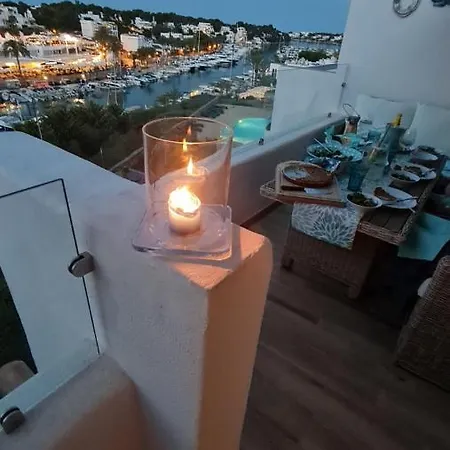 Marina Calador Harbourview: Seaside Oasis With Pool And Garden